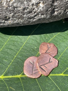 Miedziany Amulet Kieszonkowy